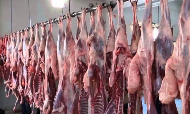 إحباط محاولة لبيع اللحوم الفاسدة فى كفر الشيخ