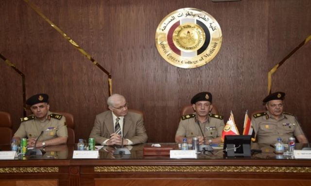 كلية الطب بالقوات المسلحة توقع بروتوكلات تعاون مع الجامعة البريطانية والجامعة المصرية الروسية