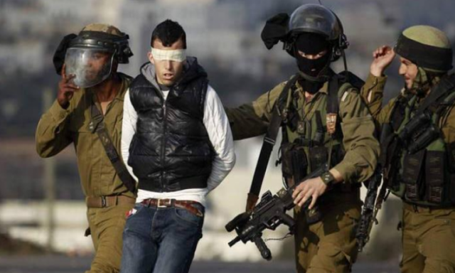 الاحتلال يعتقل 17 فلسطينيًا بالضفة الغربية
