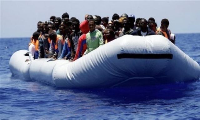إنقاذ 25 مهاجر غير شرعي بالجزائر من الموت