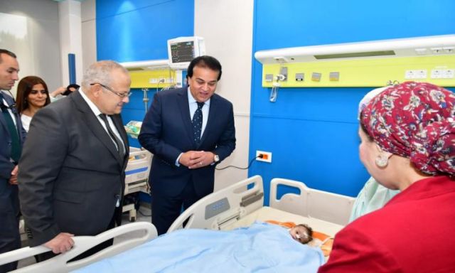 وزير التعليم العالي ورئيس جامعة القاهرة يتفقدان أعمال تطوير مستشفى أبو الريش الياباني