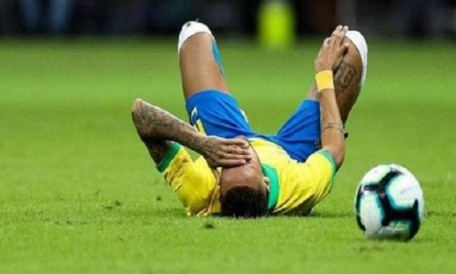 إصابة نيمار في مباراة البرازيل ونيجيريا