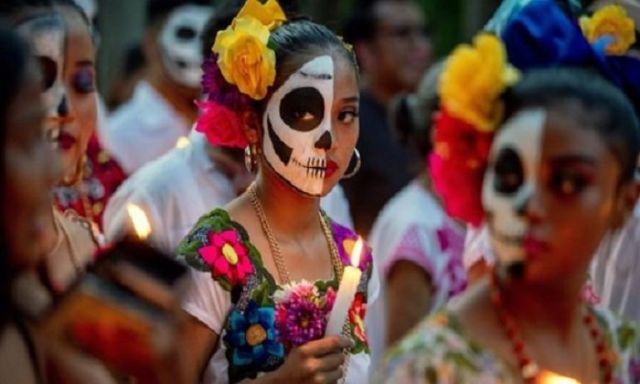 بالصور.. تفاصيل غريبة لا تعرفها عن و«عيد الأموات» المكسيكي
