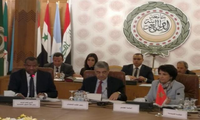 افتتاح اجتماع المكتب التنفيذي الـ 35 للمجلس الوزارى العربي للكهرباء بجامعة الدول العربية