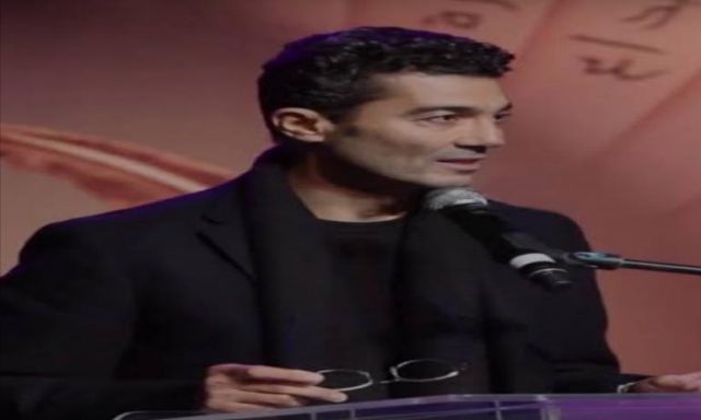 تكريم خالد النبوي في مهرجان الاسكندريه المسرحي العربي