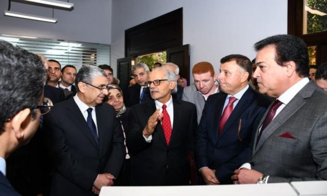 وزير الكهرباء يشارك بافتتاح مركز التميز في الطاقة بجامعة عين شمس