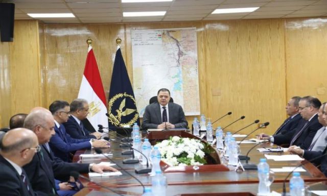 ننشر تفاصيل لقاء وزير الداخلية مع كبار مساعديه والقيادات الأمنية بمدينة أسوان