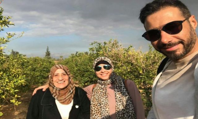 أحمد السعدني يهنئ والدته بعيد ميلادها
