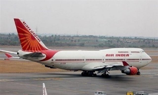بعد خسائر بـ 1.2 مليار دولار..  بدء الإجراءات لبيع شركة طيران الهند