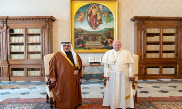 كواليس لقاء ولى عهد البحرين وبابا الفاتيكان