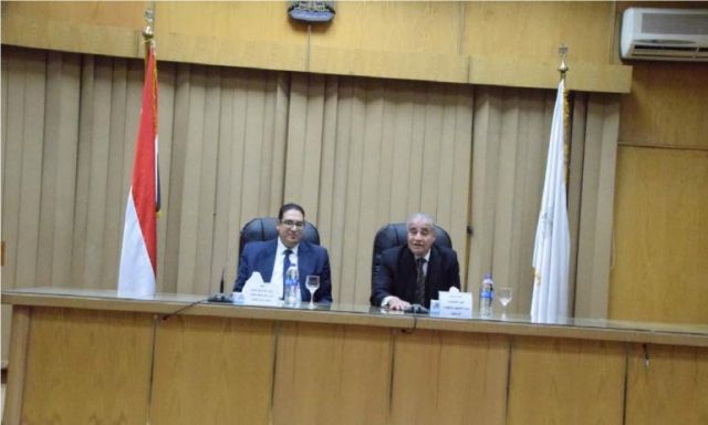 بالصور .. وزير التموين يشهد ختام فعاليات البرنامج التدريبي لطلبة كلية التجارة بجامعة القاهرة
