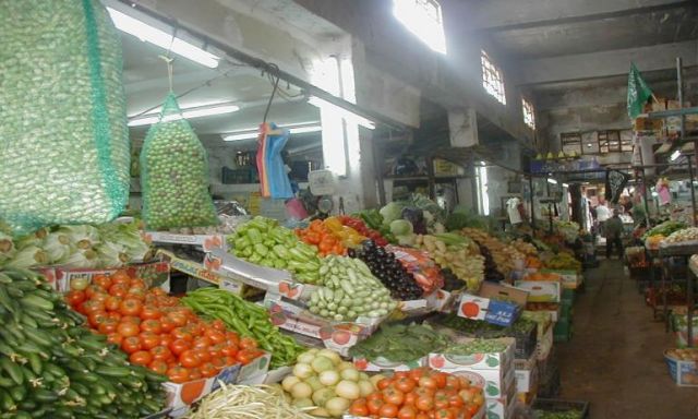 انخفاض أسعار الخضراوات فى سوق الجملة بمدينة العبور