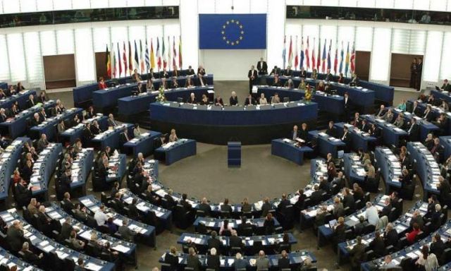 الاتحاد الأوروبي يدعم إقامة دولة فلسطينية