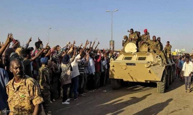 بيان عاجل من الجيش السوداني بسبب إحالة ضابط للتقاعد