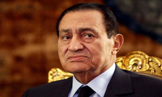بدء مراسم الجنازة العسكرية للرئيس الراحل مبارك بحضور السيسى