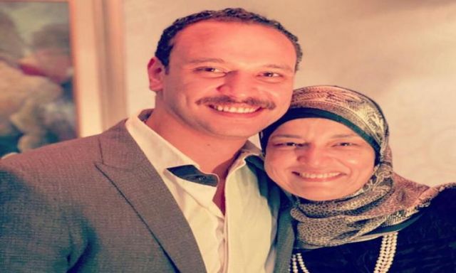 أحمد خالد صالح: ”والدتي هي هديتي من الله”