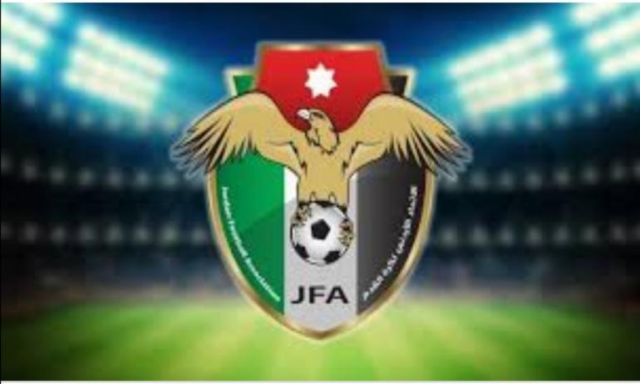 الاتحاد الأردني لكرة القدم يخفض رواتب الجهاز الفني للمنتخب الأول بنسبة 40% لمواجهة كورونا