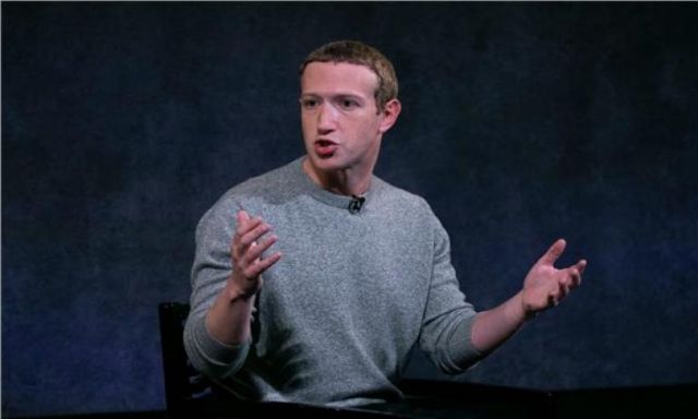 «فيس بوك» يدعم الصحفيين بـ100 مليون دولار لمواجهة كورونا