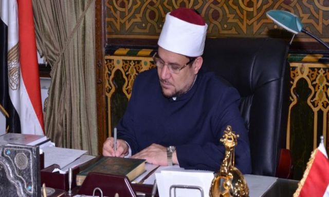 وزير الأوقاف يعلق على قرار فتح المساجد الأسبوع المقبل