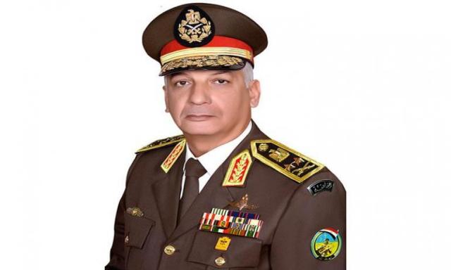 وزير الدفاع يتلقى برقية تعزية من نظيره الكويتي في وفاة العصار