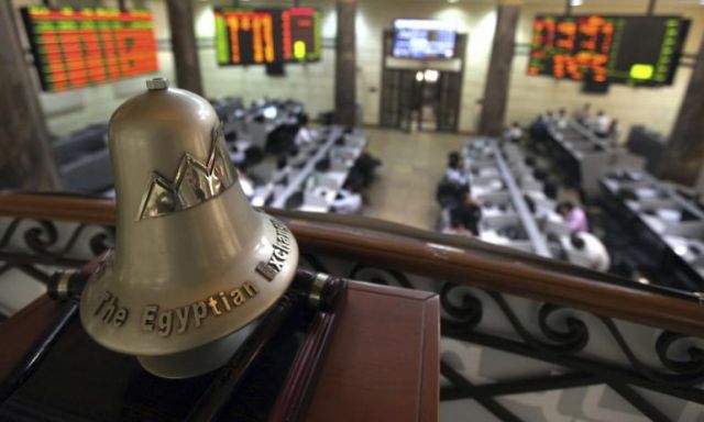 شاهد كيف ارتفعت البورصة المصرية خلال منتصف تعاملاتها