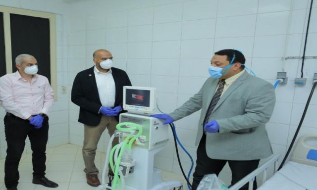 موانئ دبي العالمية - السخنة تتبرع بجهازي تنفس صناعي لمستشفى السويس العام