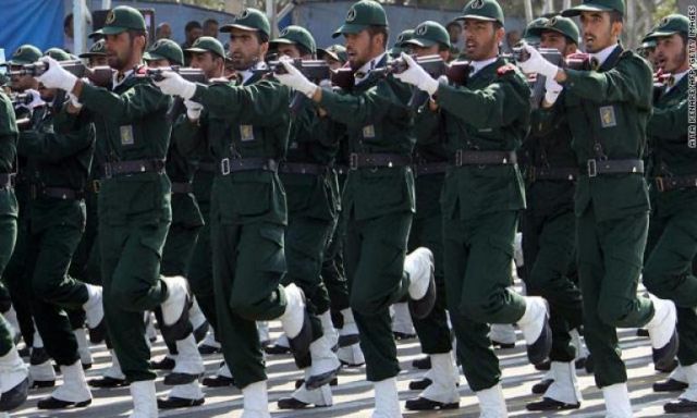 تقارير استخباراتية امريكية :الحرس الثورى الايرانى يبدأ مناورات اختبار الدفاع الشعبى والتعبئة