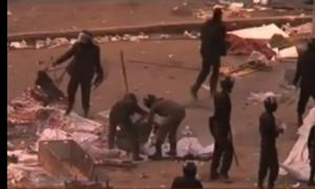 ”الأمن المركزي” يقبض علي ”أبو االثوار” خلال اقتحام ميدان التحرير