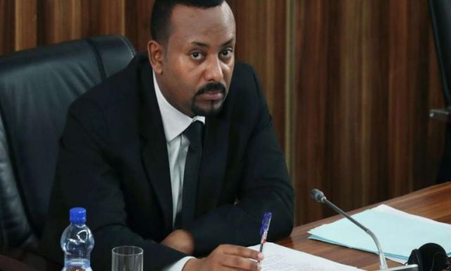 عاجل .. أثيوبيا ترتكب جريمة إنسانية وتفجر طائرة  تحمل مساعدات للصومال