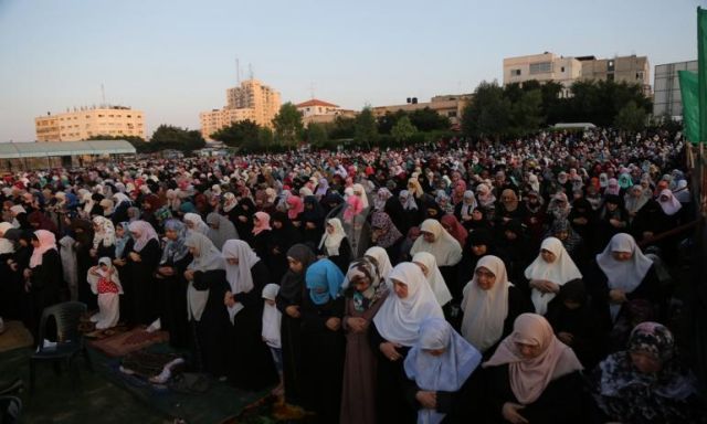 غزة تعلن إقامة صلاة العيد بالمساجد والساحات
