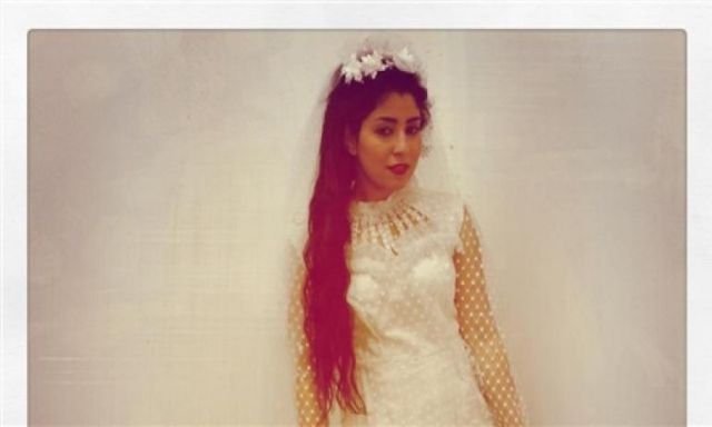 أيتن عامر تنشر صورة زفافها على الفيس