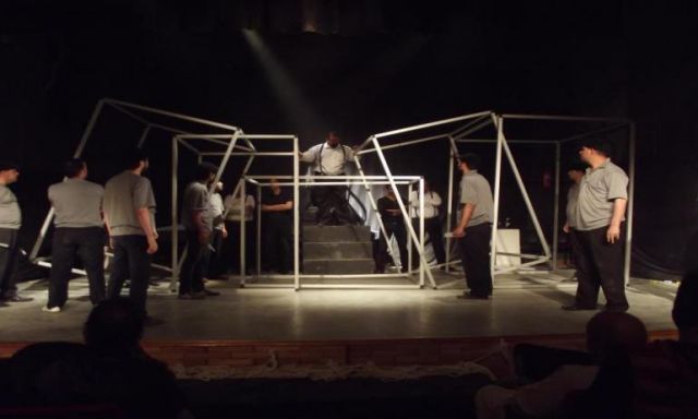 ”في إنتظار اليسار” يشارك في فاعليات مهرجان المسرح المصري القومي