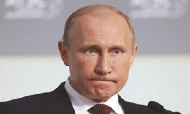 فلاديمير بوتين يناشد حكومته لمواجهة الأزمة الإقتصادية