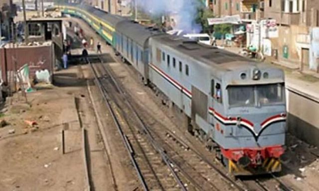 البورسعيدية قطعوا شريط القطار بسبب رغيف العيش