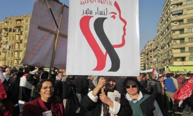 الجبهة الوطنية لنساء مصر تزو البابا اليوم بالكاتدراائية لتهنئته بعيد القيامة