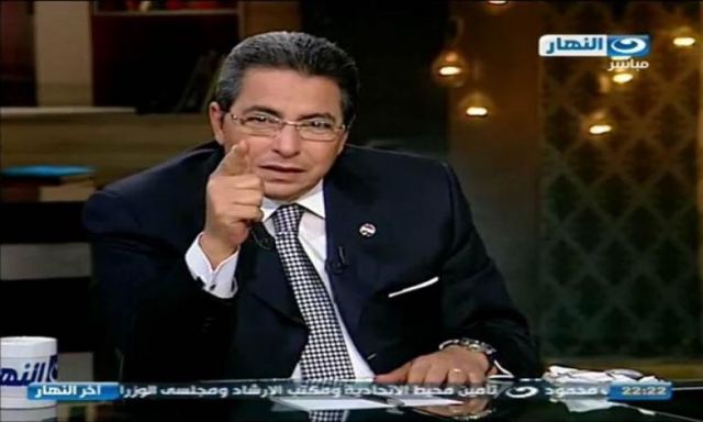 محمود سعد ينتقد تجاهل مرسى لإعلان تفاصيل تهريب الجنود وتحريرهم