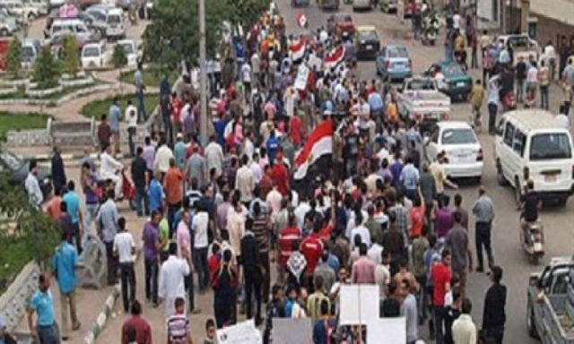 مسيرة إمبابة تنضم إلى مسيرة مصطفى محمود استعدادًا للتوجه إلى ميدان التحرير