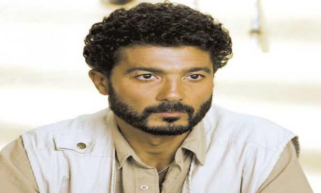 خالد النبوى:إضراب عام عن العمل وعصيان مدنى