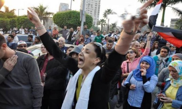 وفاء عامر: أشعر بسعادة لا توصف بعد عزل مرسى